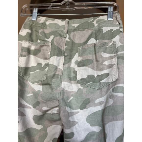 Mother The Shaker Chop Crop Fray in desert print - Picture 6 of 10